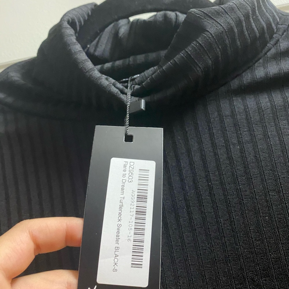 Nasty gal black turtleneck with flare sleeves - Picture 6 of 6